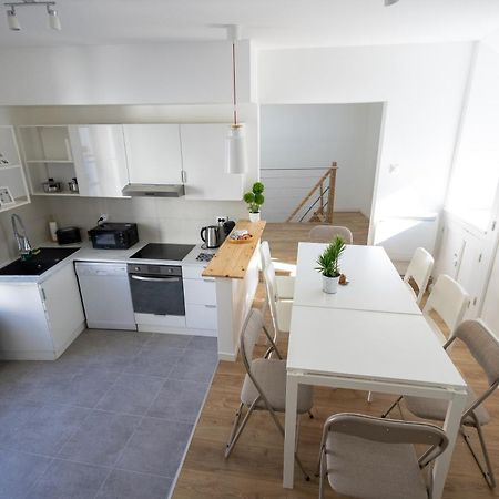 Ferienwohnung Le Refuge Des Grands Rassemblements Châteaudun Exterior foto